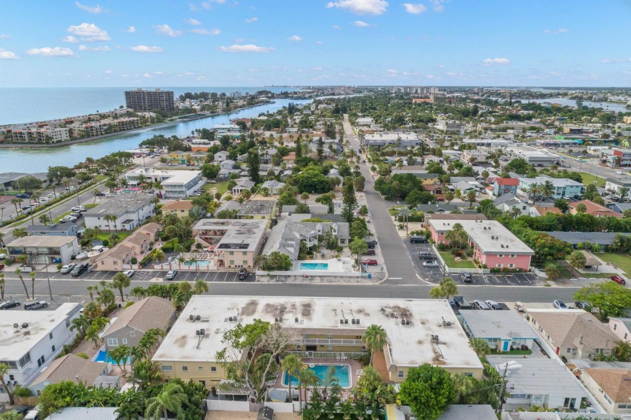 Waves 18 Apartman St. Pete Beach Kültér fotó