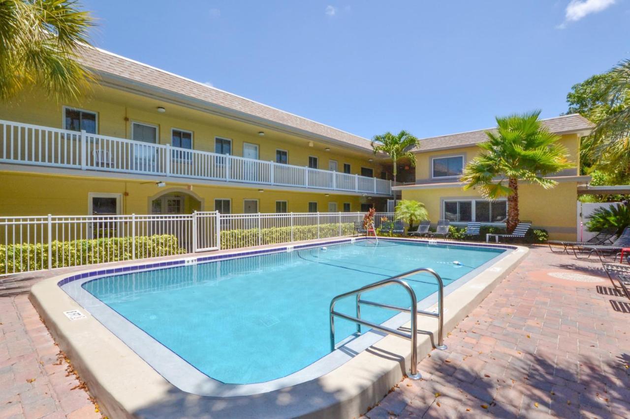 Waves 18 Apartman St. Pete Beach Kültér fotó